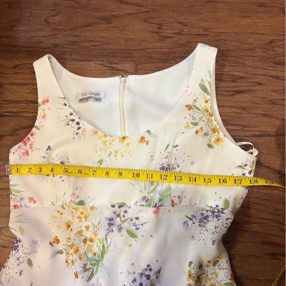 Kay Unger 100% Silk Floral Sleeveless Dress Size 12 with matching scarf - Picture 12 of 13